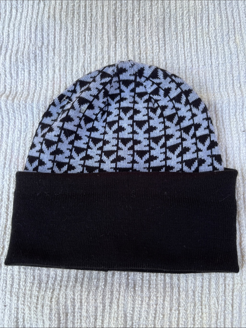 MICHAEL Michael Kors Black & Gray MK Monogram Knit Beanie Hat. NWOT
